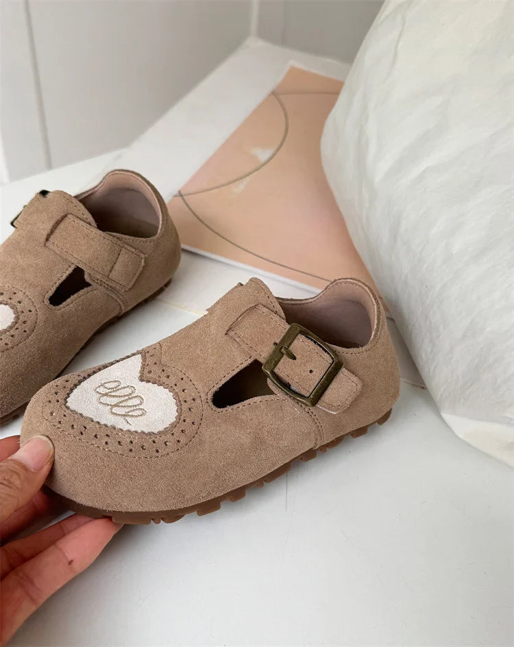 Barefoot – Cuero y descalzo: zapatos infantiles con suela blanda