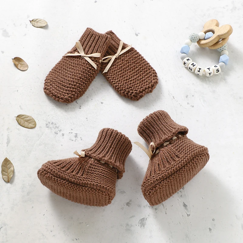 Booties & Mittens – Suave y cálido: conjunto de guantes y patucos