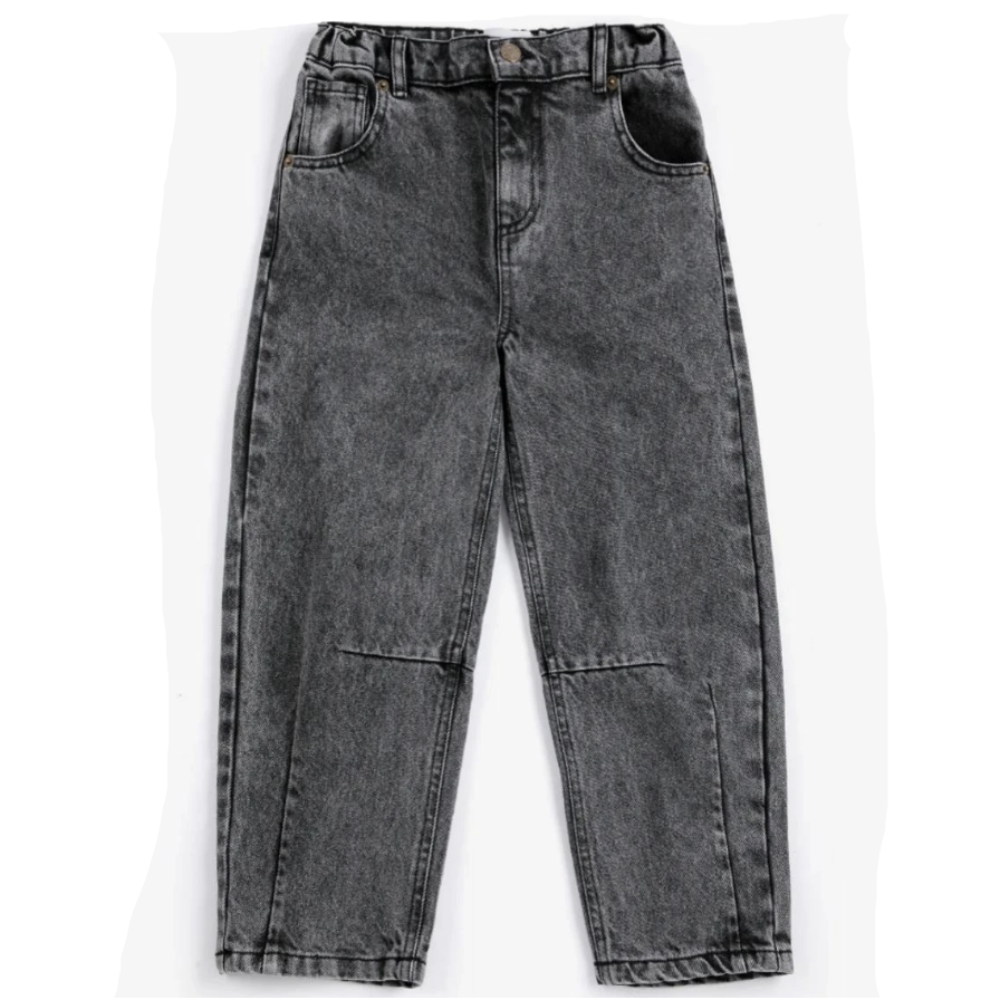 TrendStyle – A la última y cómodos: pantalones de chándal para niños estilo vaquero