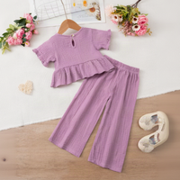 Thumbnail for SoftCharm – Elegante y cómodo: conjunto para niñas con top con volantes y pantalón largo