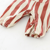 Thumbnail for Striped Overall Romper – Suave y cómodo – Mono infantil