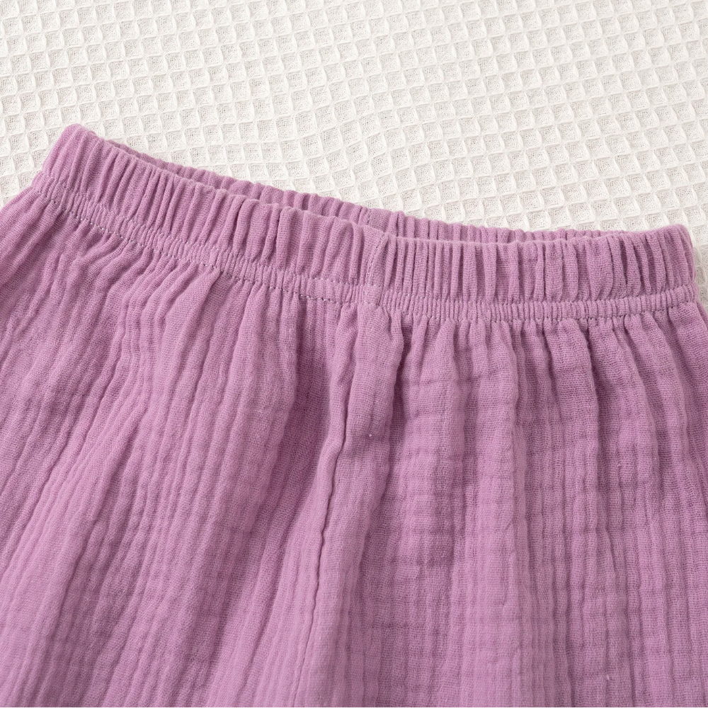 SoftCharm – Elegante y cómodo: conjunto para niñas con top con volantes y pantalón largo