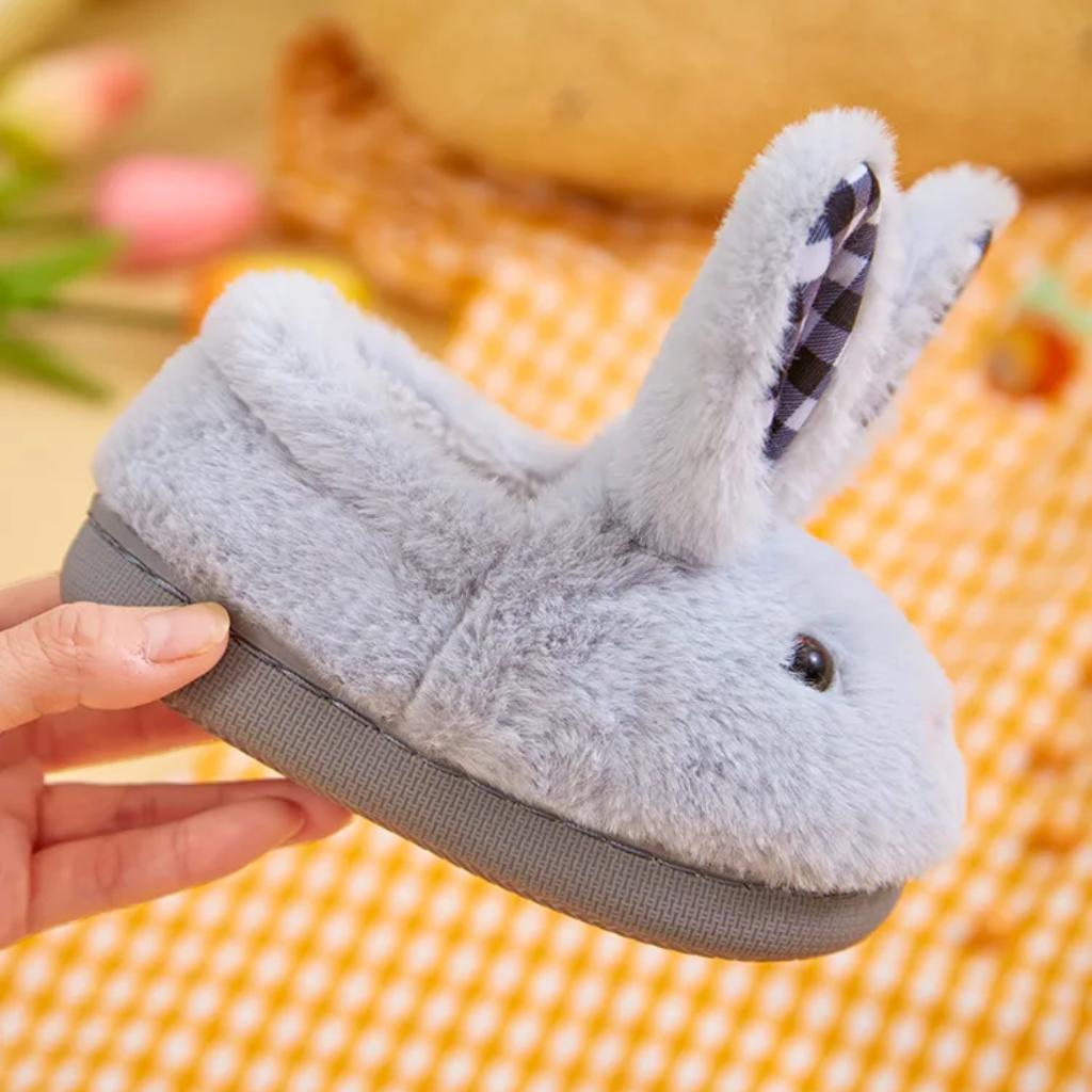 BunnyToes – Suaves y cálidas: zapatillas de peluche con forma de conejo