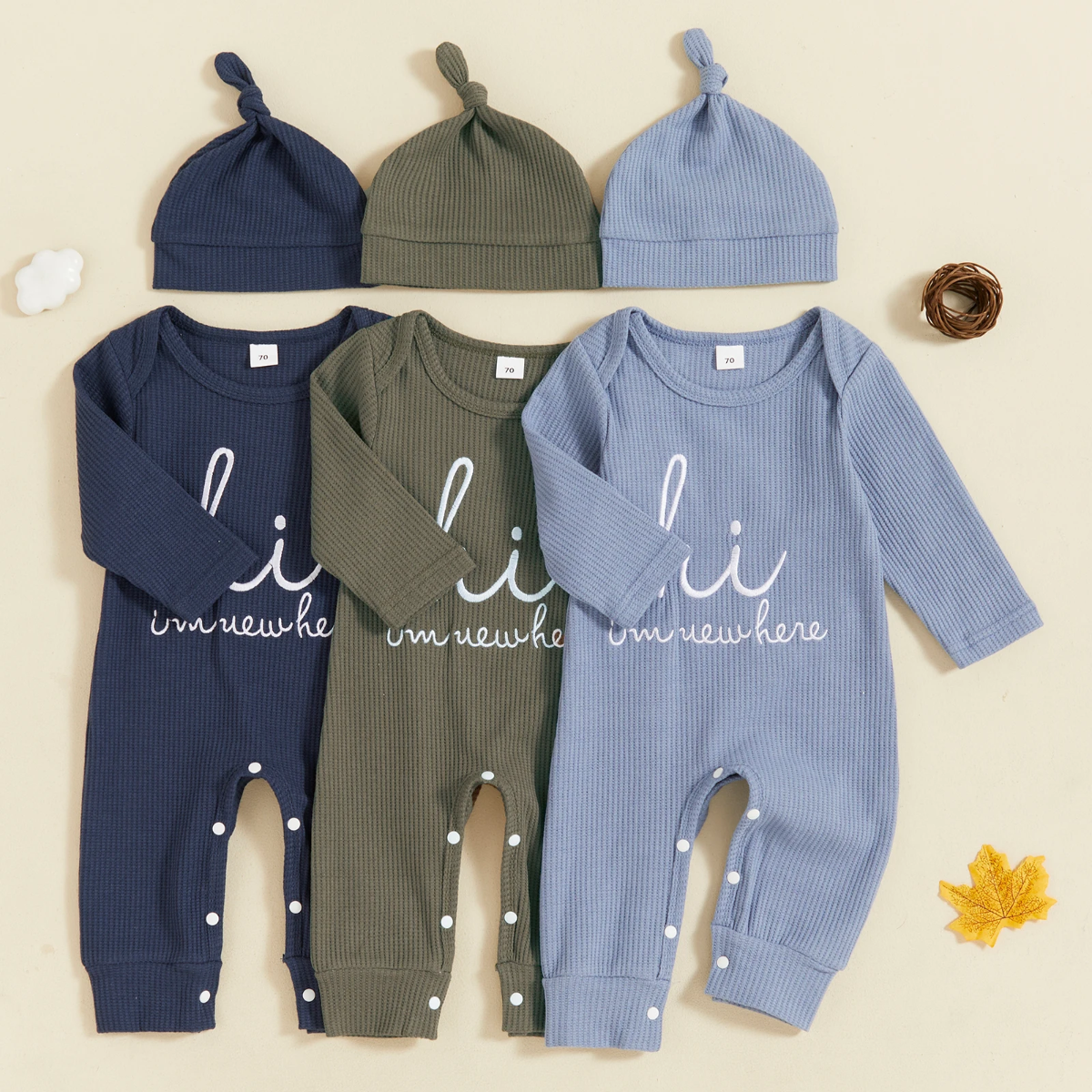 CuddleBaby – Hola, soy nueva aquí: Conjunto de mono y gorrito para bebé