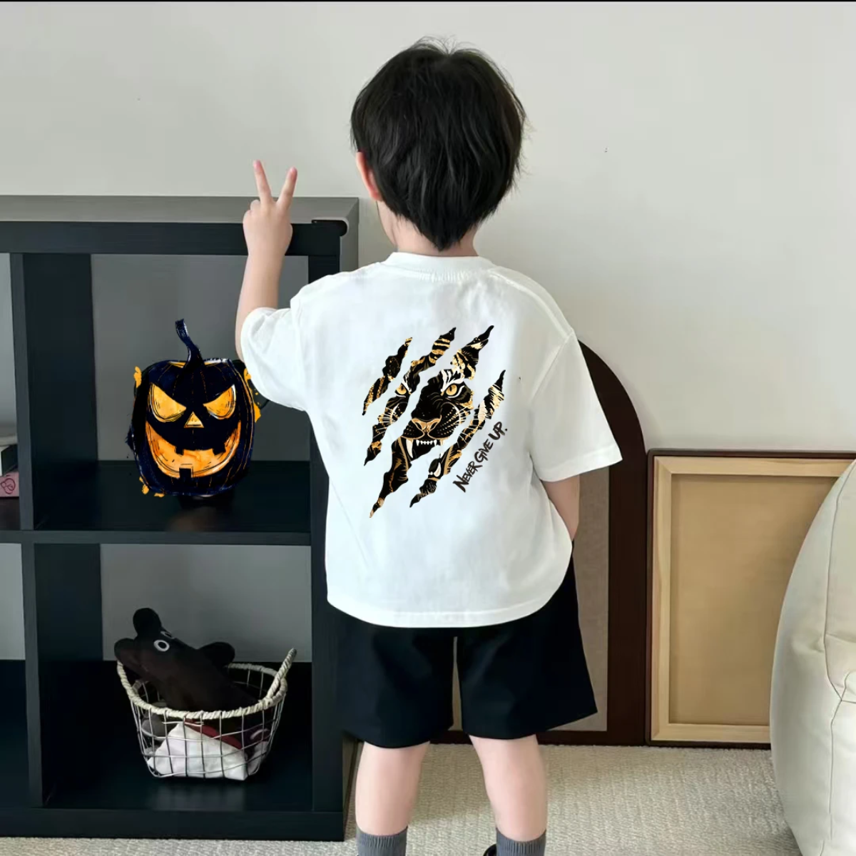 WildRoar – Divertido y desenfadado – Camiseta infantil con estampado de tigre