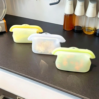 Thumbnail for MealSaver – Práctica y reutilizable: bolsa de silicona para conservar alimentos