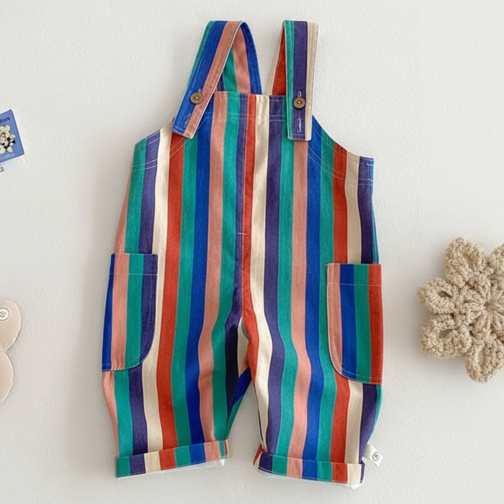 TinyStyle – Divertidos y cómodos: petos infantiles con estampado