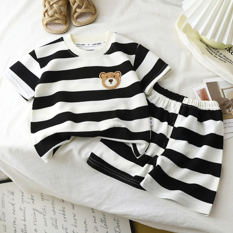 Kids Stripe Outfit – Moda y comodidad: conjunto infantil de verano