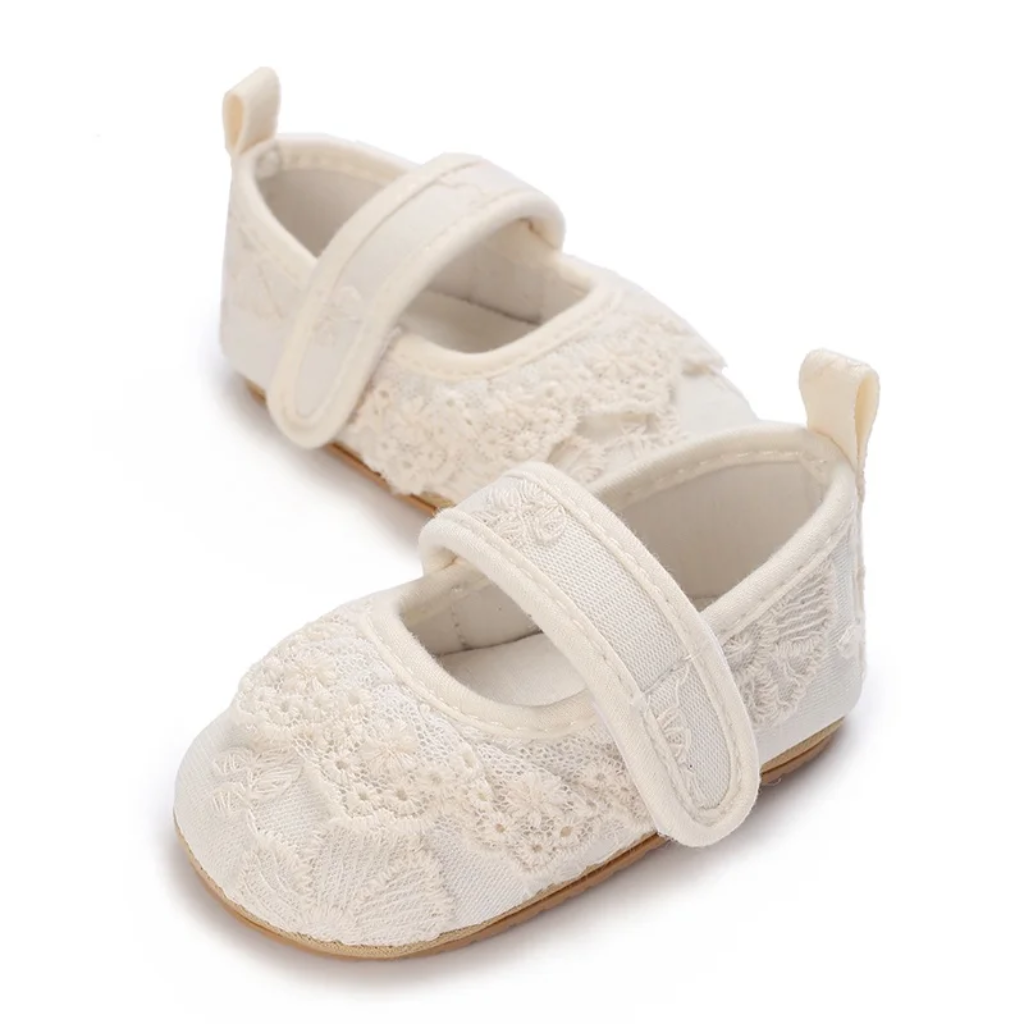 PrincessLace – Elegantes y monísimas: zapatitos de bebé con encaje y cierre de velcro