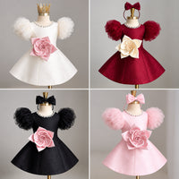 Thumbnail for LittleRose – Elegante y festivo: vestido de niña con flor en 3D y mangas abullonadas