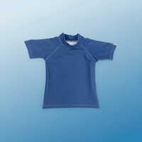 Thumbnail for SunnyGuard – Verano y protección: camiseta de baño infantil con mangas cortas y protección UV