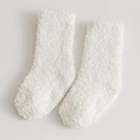Thumbnail for CozySteps – Extra cálidos y suaves: calcetines cálidos de felpa para niños