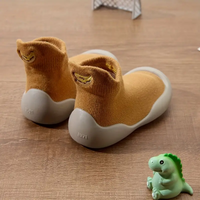 Thumbnail for BareFoot – Caminar con naturalidad: zapatos para bebés con suela flexible