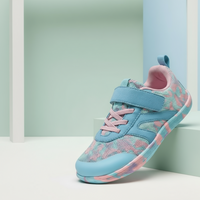 Thumbnail for RunCoast – Fresca y flexible: zapatilla antideslizante Barefoot para niños