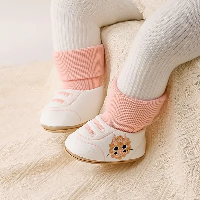 LittleCloud – Cómodas y prácticas: calentitos para bebés con calcetín alto