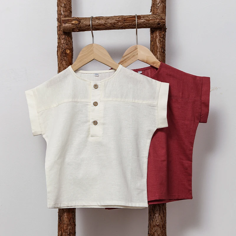 LittleClassic – Elegante y cómoda: camisa de lino para niño con detalle de botones