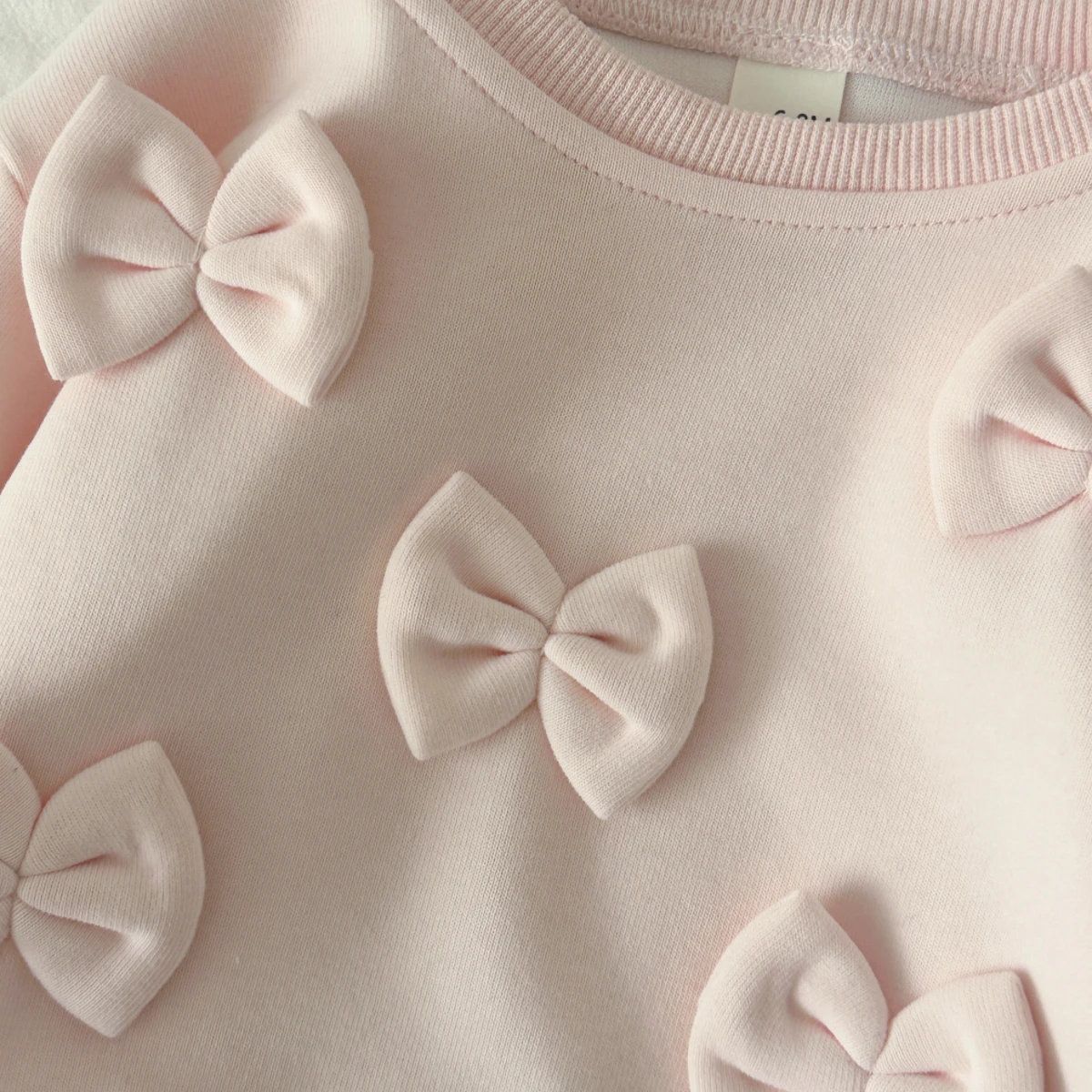 LittleAngel – Suave y elegante: conjunto para bebé con jersey y pantalones elásticos