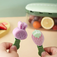 Thumbnail for LollyFun – Creativo y práctico: molde de silicona para helados con recipiente para guardarlos