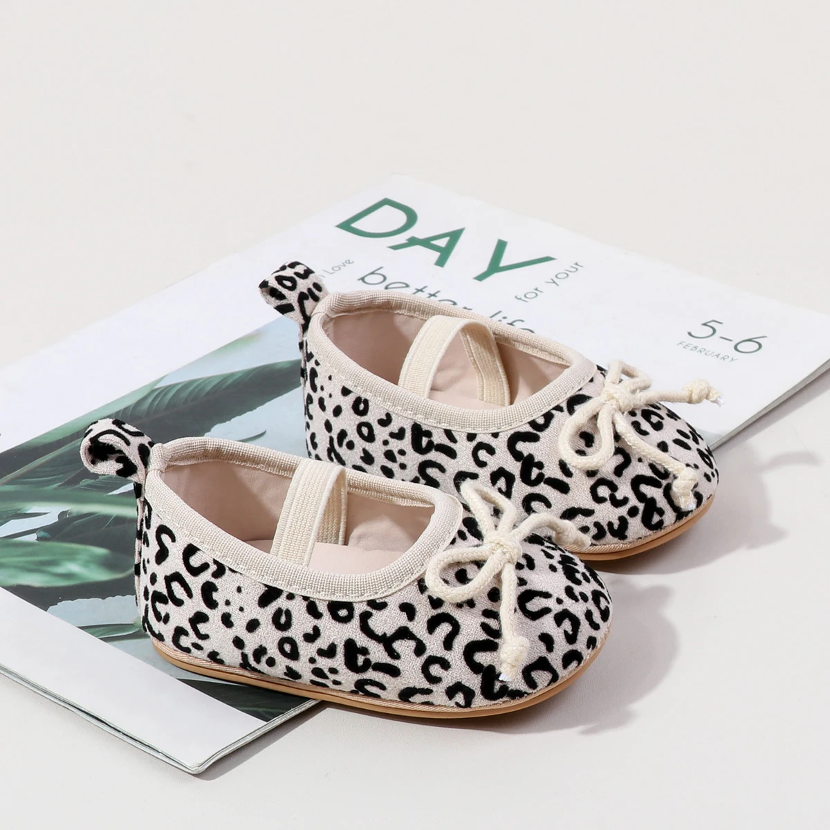 TinyStyle – Monísimas y elegantes: zapatitos para niñas con estampado de leopardo