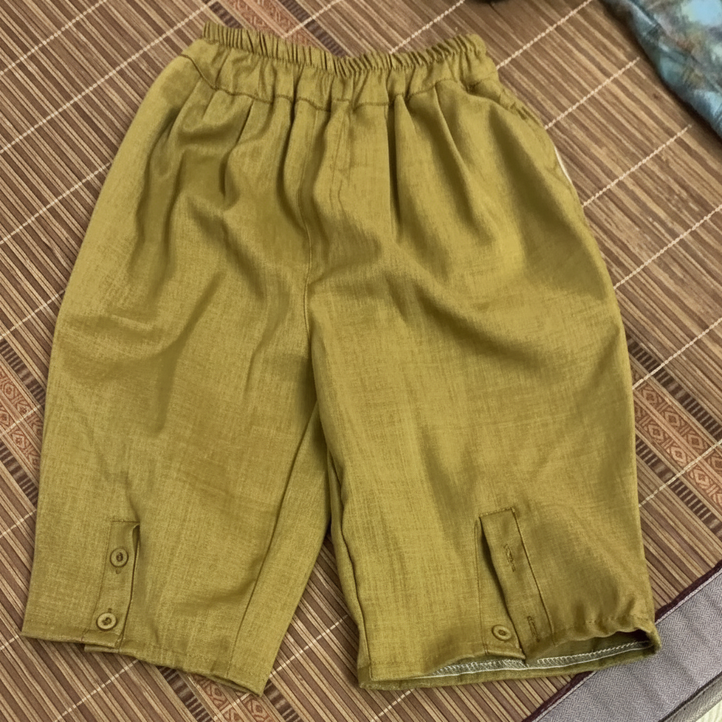 LittleGent – Moderno y desenfadado: conjunto para niño con camisa a cuadros y pantalones cortos
