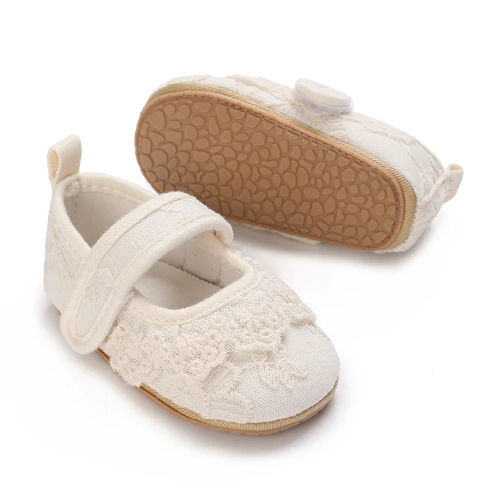 PrincessLace – Elegantes y monísimas: zapatitos de bebé con encaje y cierre de velcro