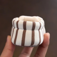 Thumbnail for TinyToes – Suaves y cálidos: primeros zapatitos para bebé con diseño a rayas
