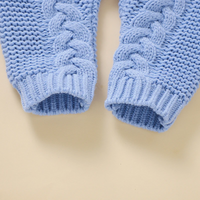 Thumbnail for SoftKnit – Cálido y adorable: mono de punto con capucha para bebé