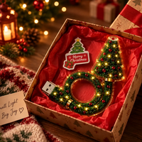 Thumbnail for HolidayBeam – Festivo y acogedor: proyector navideño USB con patrones de luz