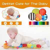Thumbnail for CuddleCater – Estimulante para los sentidos y el desarrollo – Sonajero para bebés
