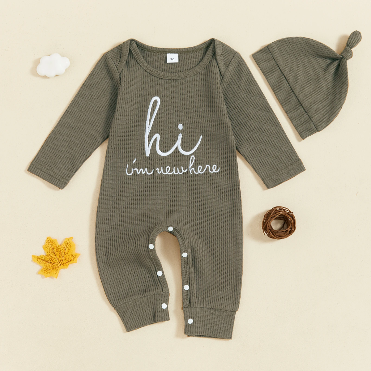 CuddleBaby – Hola, soy nueva aquí: Conjunto de mono y gorrito para bebé