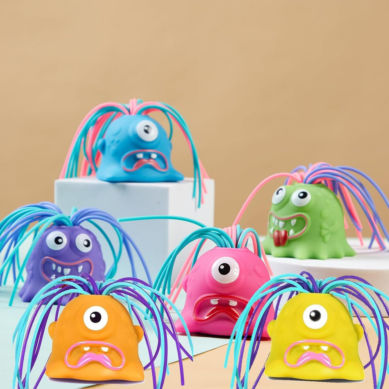 Yellie – Divertido e interactivo: juguete antiestrés Monster