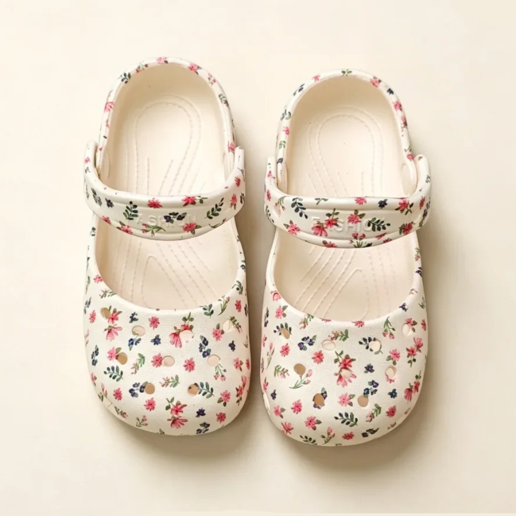 FlowerFeet – Elegantes y cómodas: sandalias con motivos florales