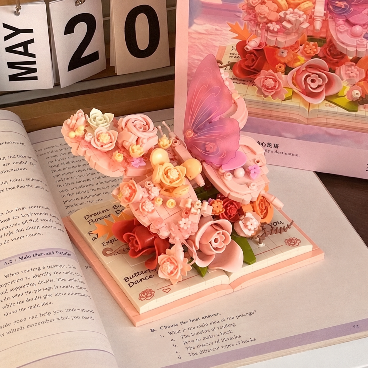 BloomBook – Romántico y creativo: libro de flores en 3D con rosas y mariposas