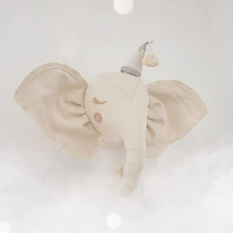 PlayNest – Suave y educativo: decoración de pared con animales de peluche