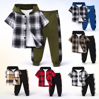 Thumbnail for Boys Checkered Outfit – Moderno y cómodo: conjunto de ropa infantil a cuadros