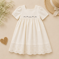 Thumbnail for Lace Stitching Dress – Elegancia y comodidad: encaje y costuras