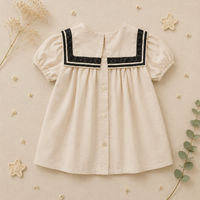 Thumbnail for Sailor Top – Elegante y cómoda: camisa con detalles de encaje y mangas abullonadas