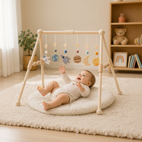 Thumbnail for Wooden Baby Rattle Toy – Sensorial y seguro – Gimnasio para bebés