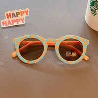 Thumbnail for Colorful Kids Sun Shades – UV-bescherming & Stijlvol – Kinder Zonnebril