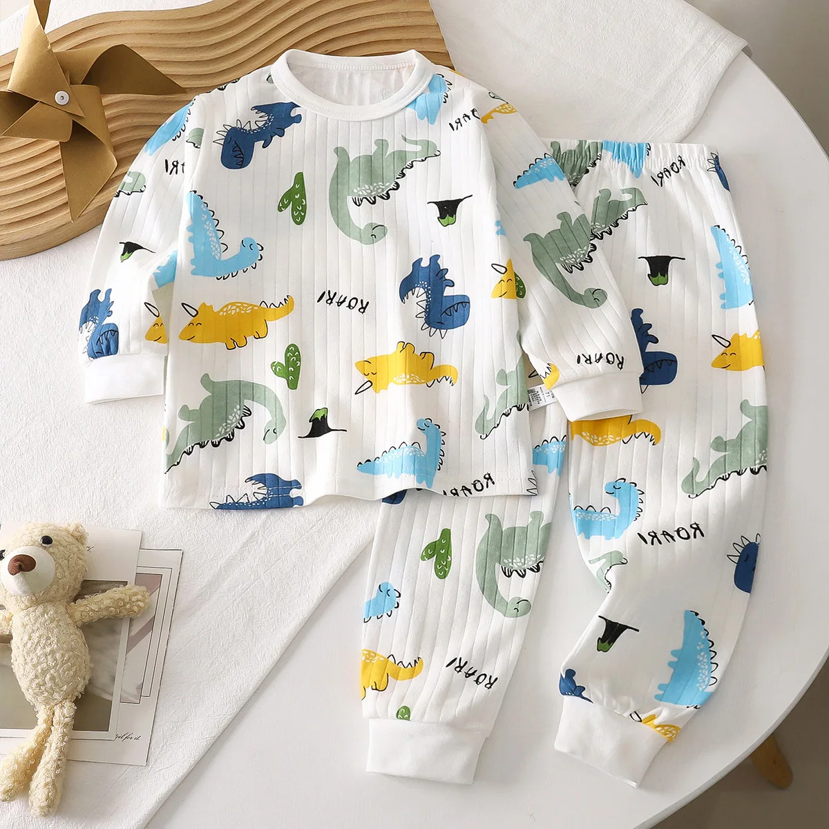 LittleDreamer – Suave y cálido – Conjunto de ropa de dormir de algodón para niños