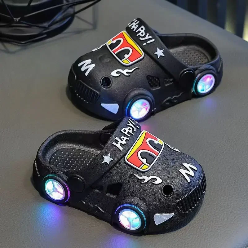 GlowRun – Con estilo y divertidas: zapatillas LED para el coche
