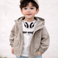 Thumbnail for CozyShield – A prueba de viento y cómoda: parka infantil