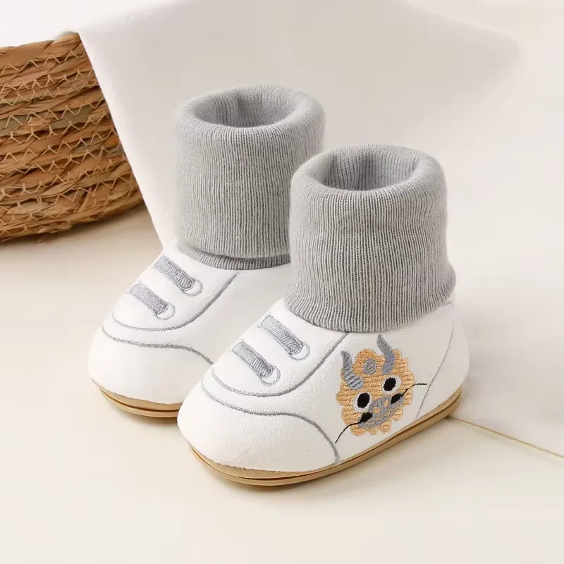 LittleCloud – Cómodas y prácticas: calentitos para bebés con calcetín alto