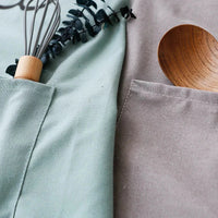 Thumbnail for BearBuddy™ – Divertido y práctico: delantal para niños y adultos.