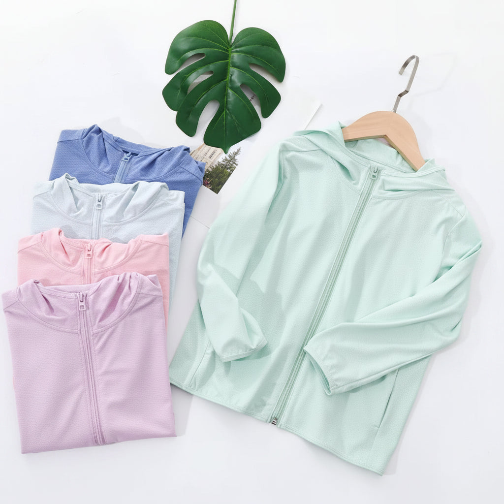 SunnyShield – Ligera y protectora – Chaqueta infantil con capucha y protección UV