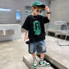 CoolBoys – A la última y cómodo: conjunto para niño con camiseta y pantalones cortos vaqueros