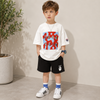 TinyTrend – Informal y con estilo: camiseta infantil con estampado colorido