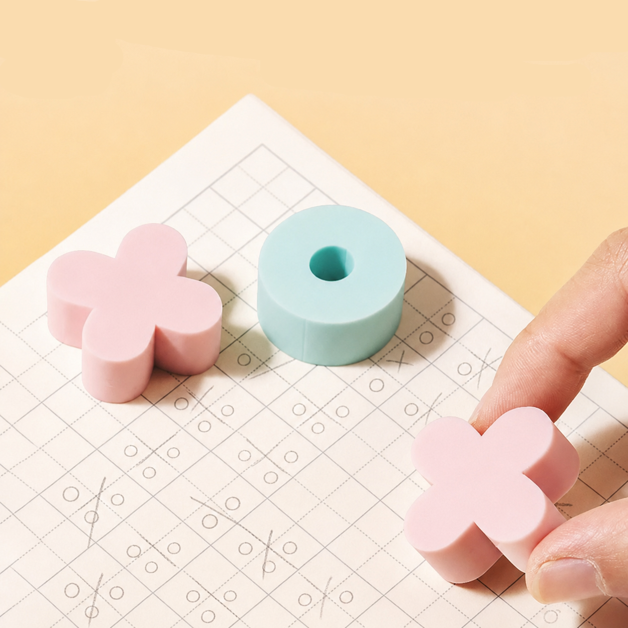 TicFun – Bonito y práctico: juego de gomas de borrar «Mantequilla, queso y huevos»