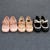 MiniChic – Elegancia y estilo – Pantuflas infantiles con lazo