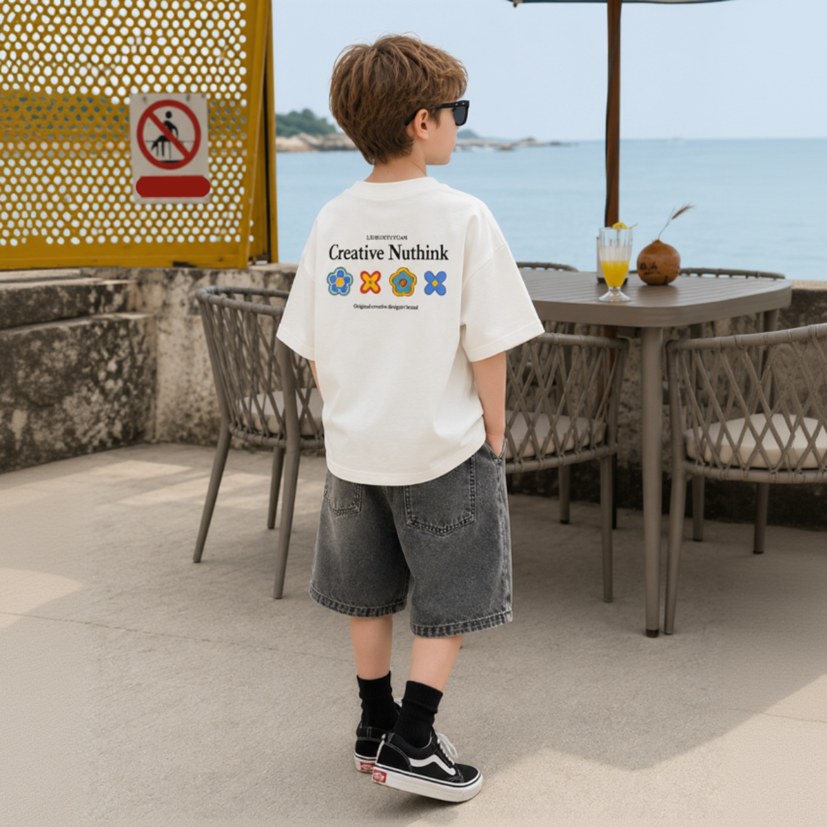 MiniStyle – Calidad y estilo: camiseta «Creative Nuthink»